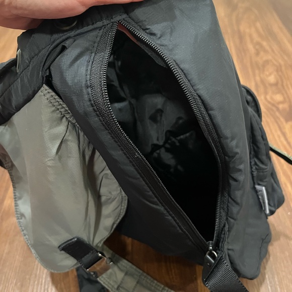 Kamp New York Black Nylon Backpack. - Picture 7 of 12